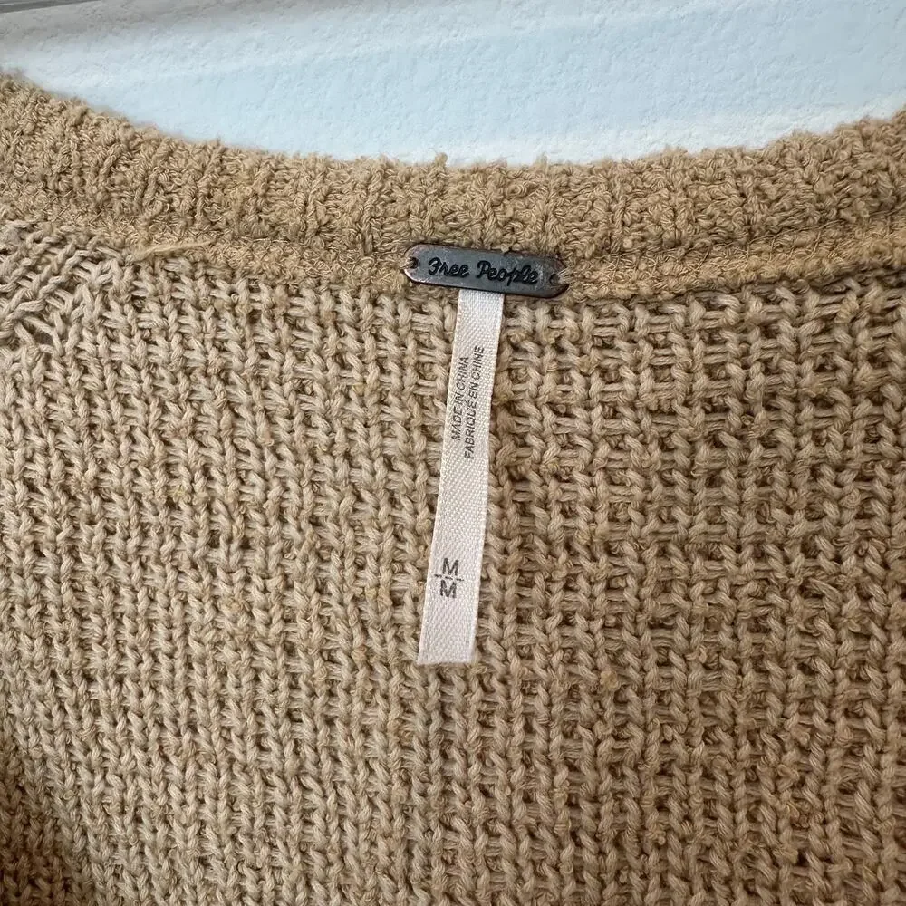 Free People tan knit v-neck sweater medium